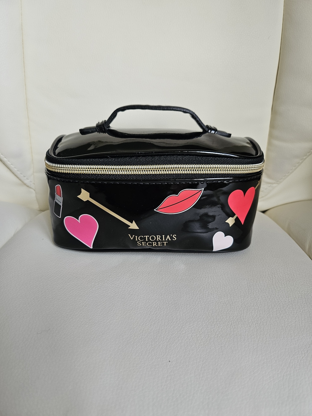 Victoria's Secret Black Heart Cosmetic Case